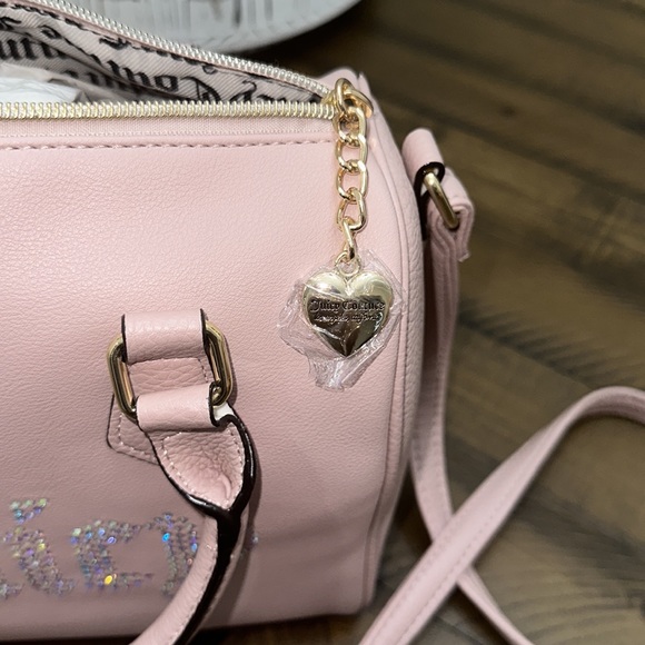 Viral PINK juicy couture crossbody purse 🩷💕💞 - Picture 6 of 6
